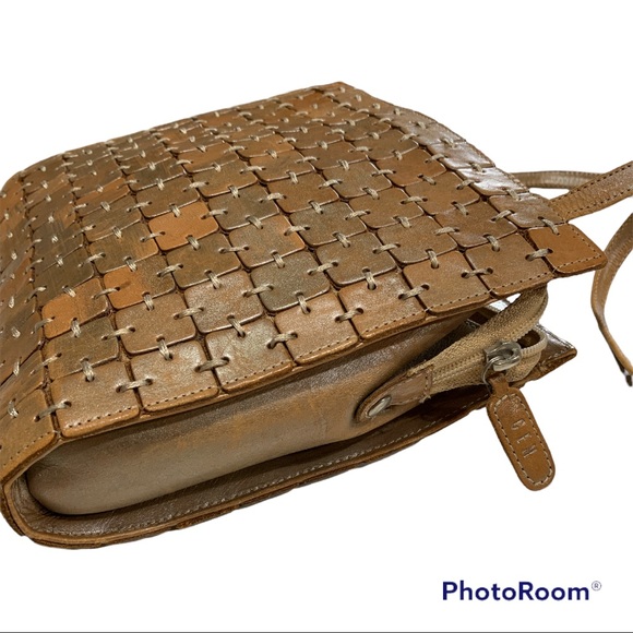 CEM Brazil Leather Crossbody Bag Metallic Tan - Picture 6 of 13